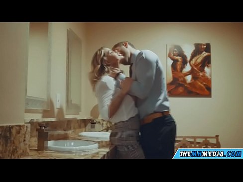 ❤️ Quand une blonde plantureuse vous séduit dans des toilettes publiques. ❤️ Porno anal at us fr.dreamypassionjourney.ru ❌❤